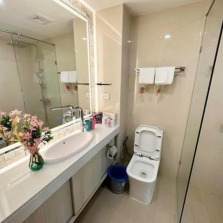 Free Power&Wifi,Work Remotely, Kitchen,Deal Pattaya Exterior photo