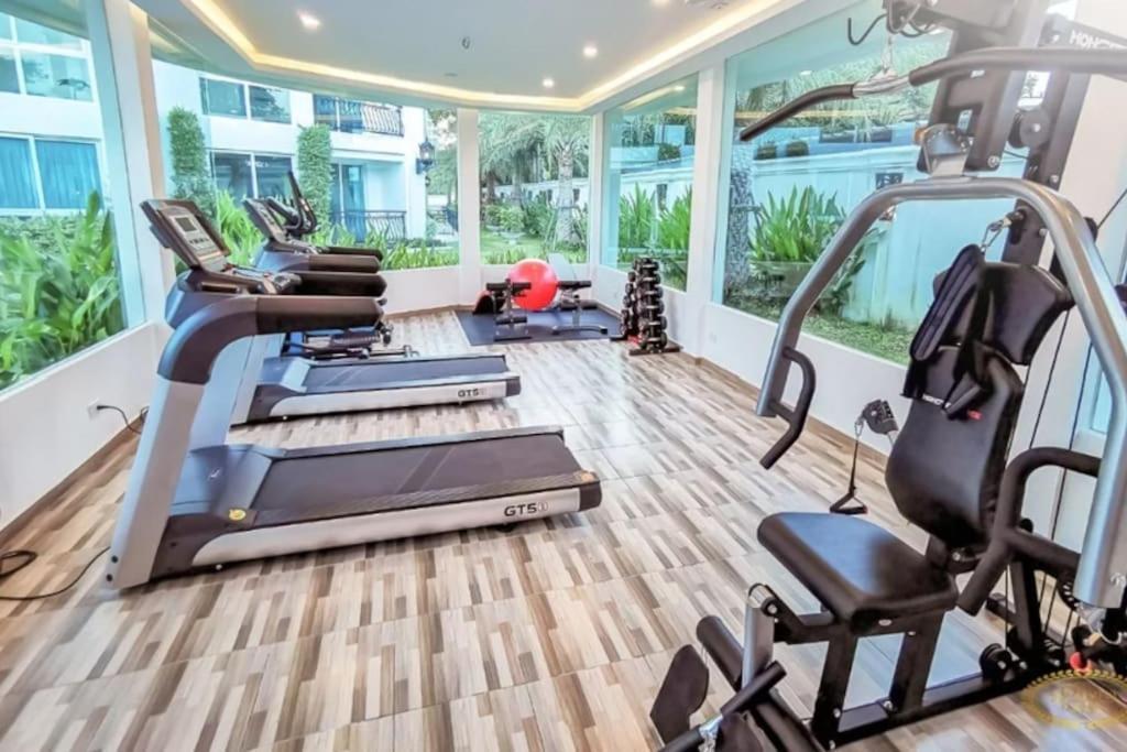 Apartment Free Power&wifi,work Remotely, Kitchen,deal Pattaya